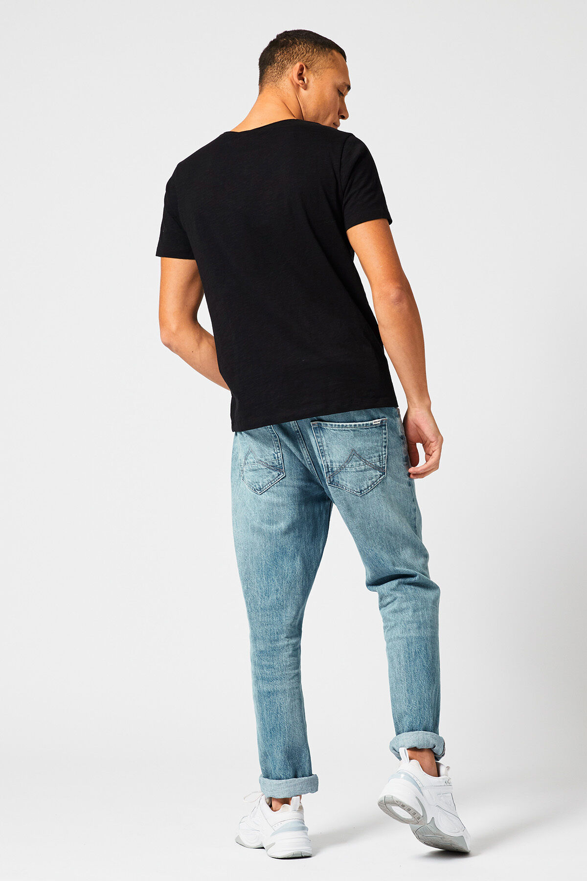 T-shirt Took image number 2