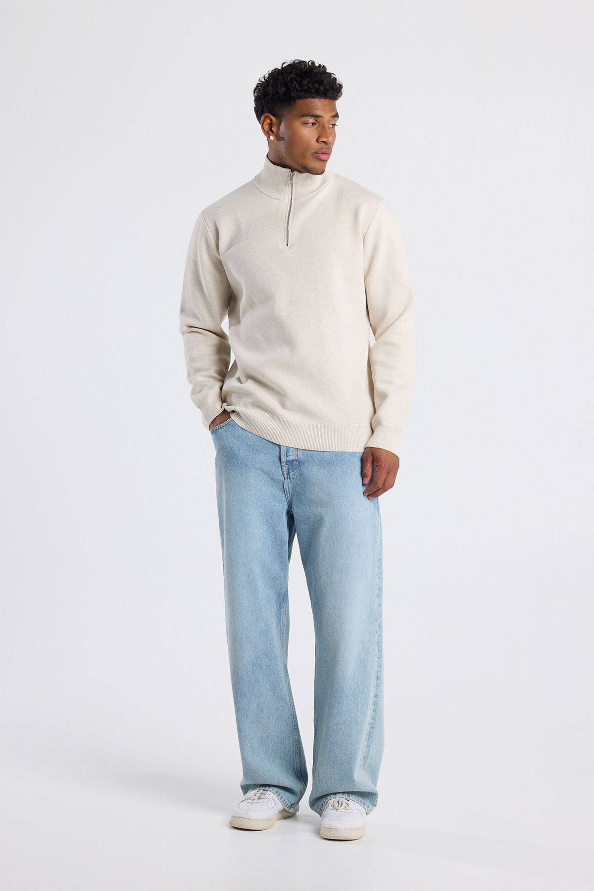 Konrad Quarter-zip image number 1