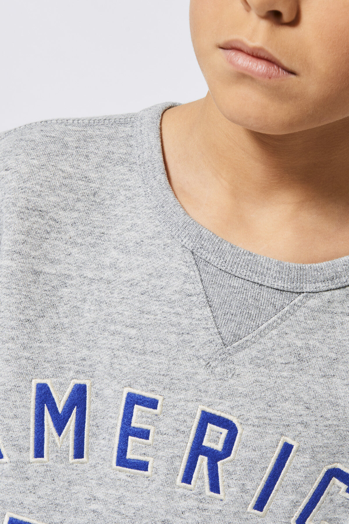 Sweater Story 2  image number 3