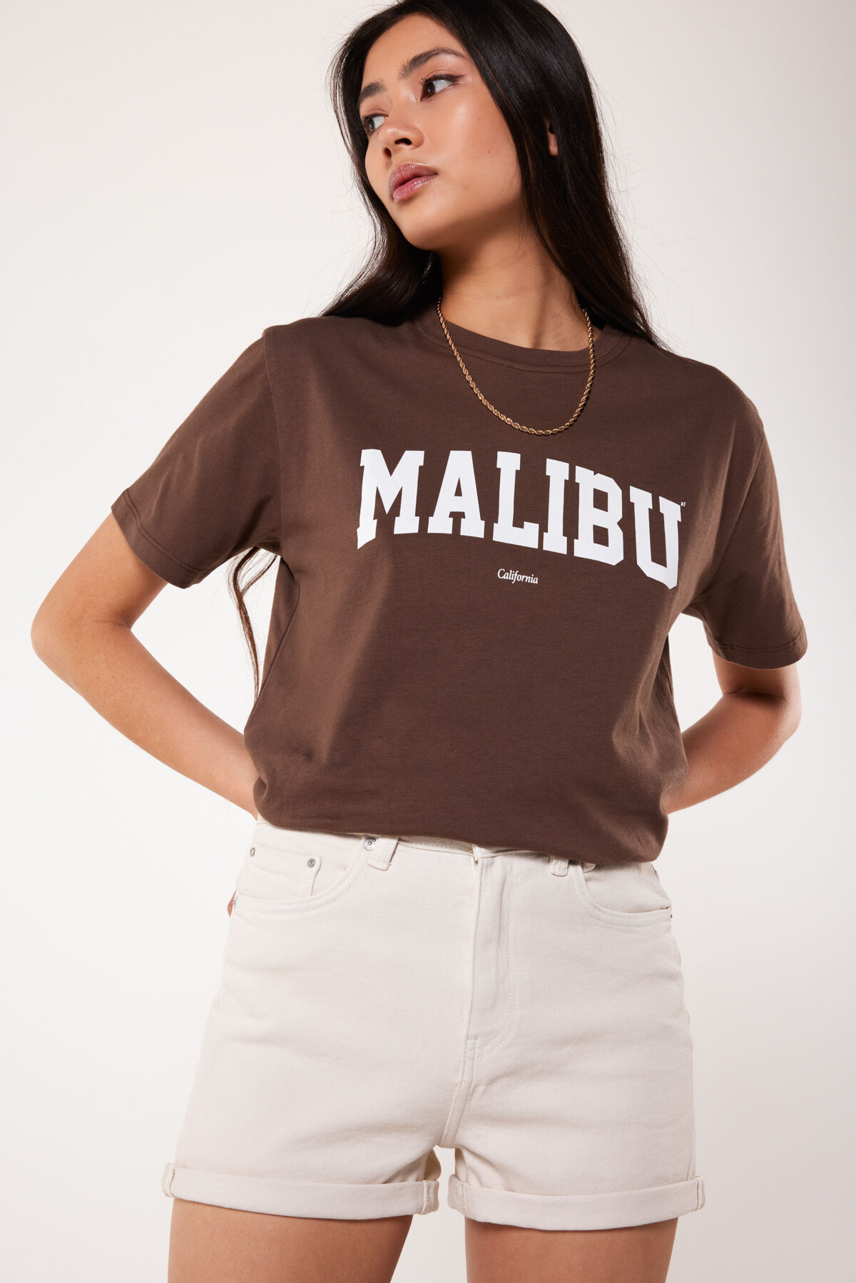 Short Lucy clrd image number 0