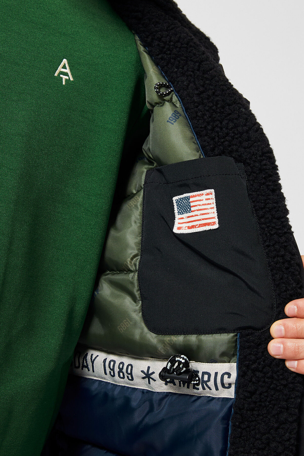 Jas Jim Jr image number 3