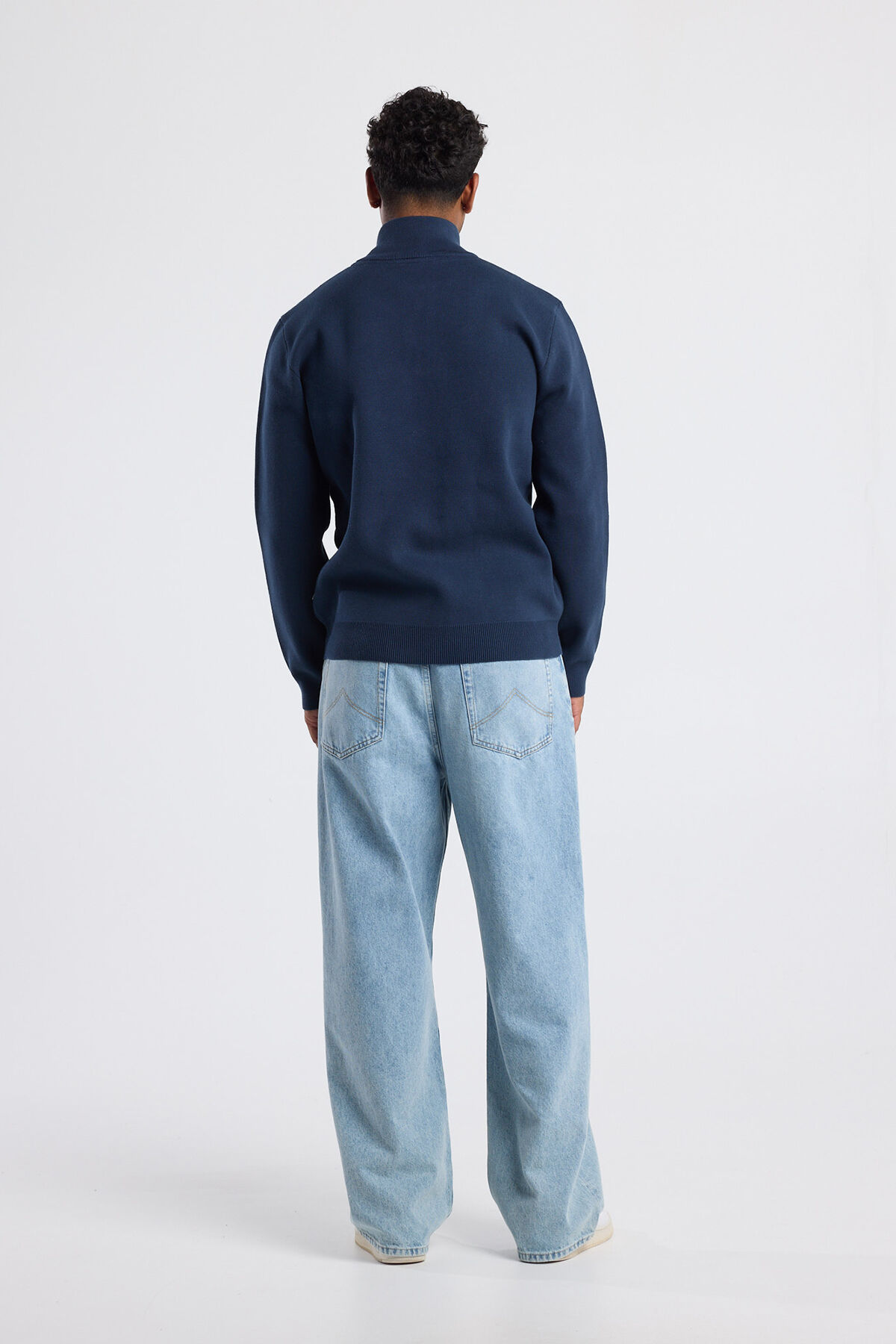 Konrad Quarter-zip image number 2