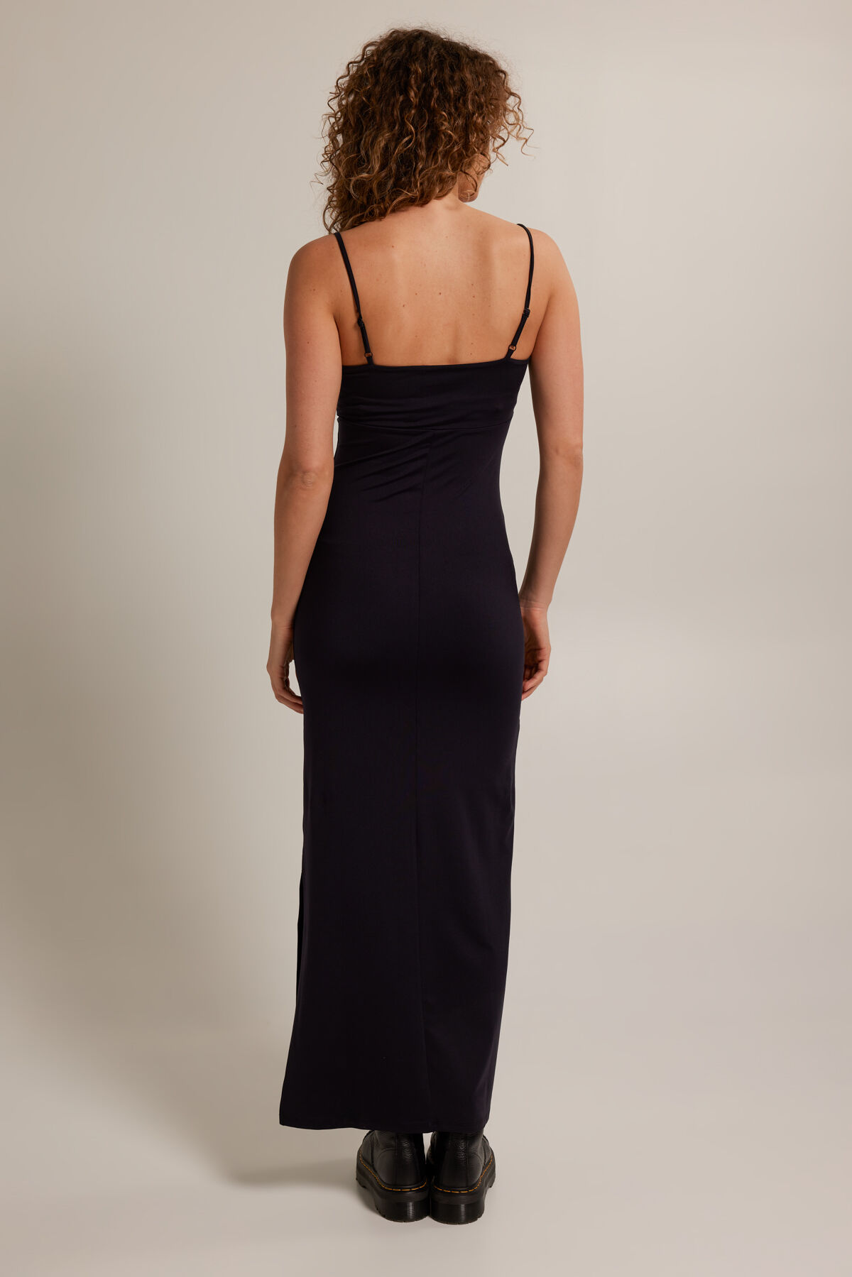 Dress Dolly image number 2