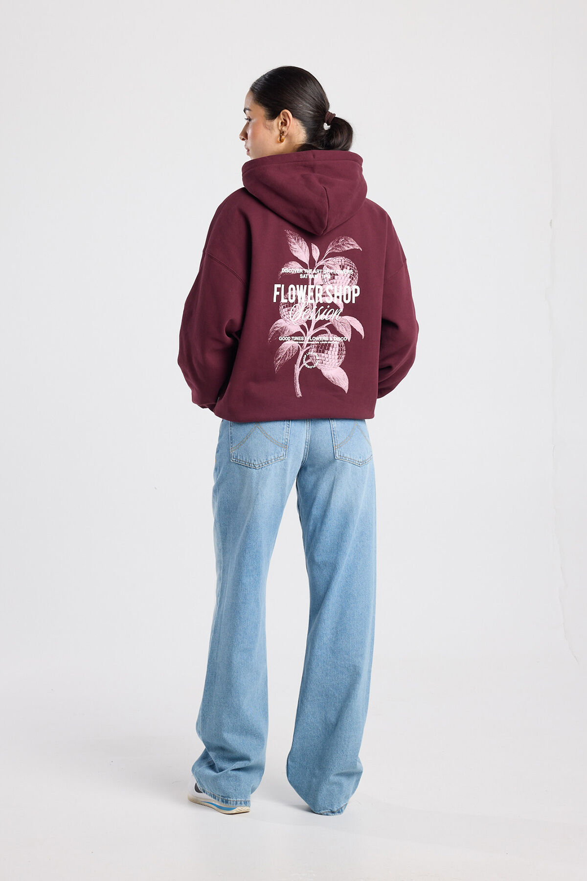 Salina Hood image number 2