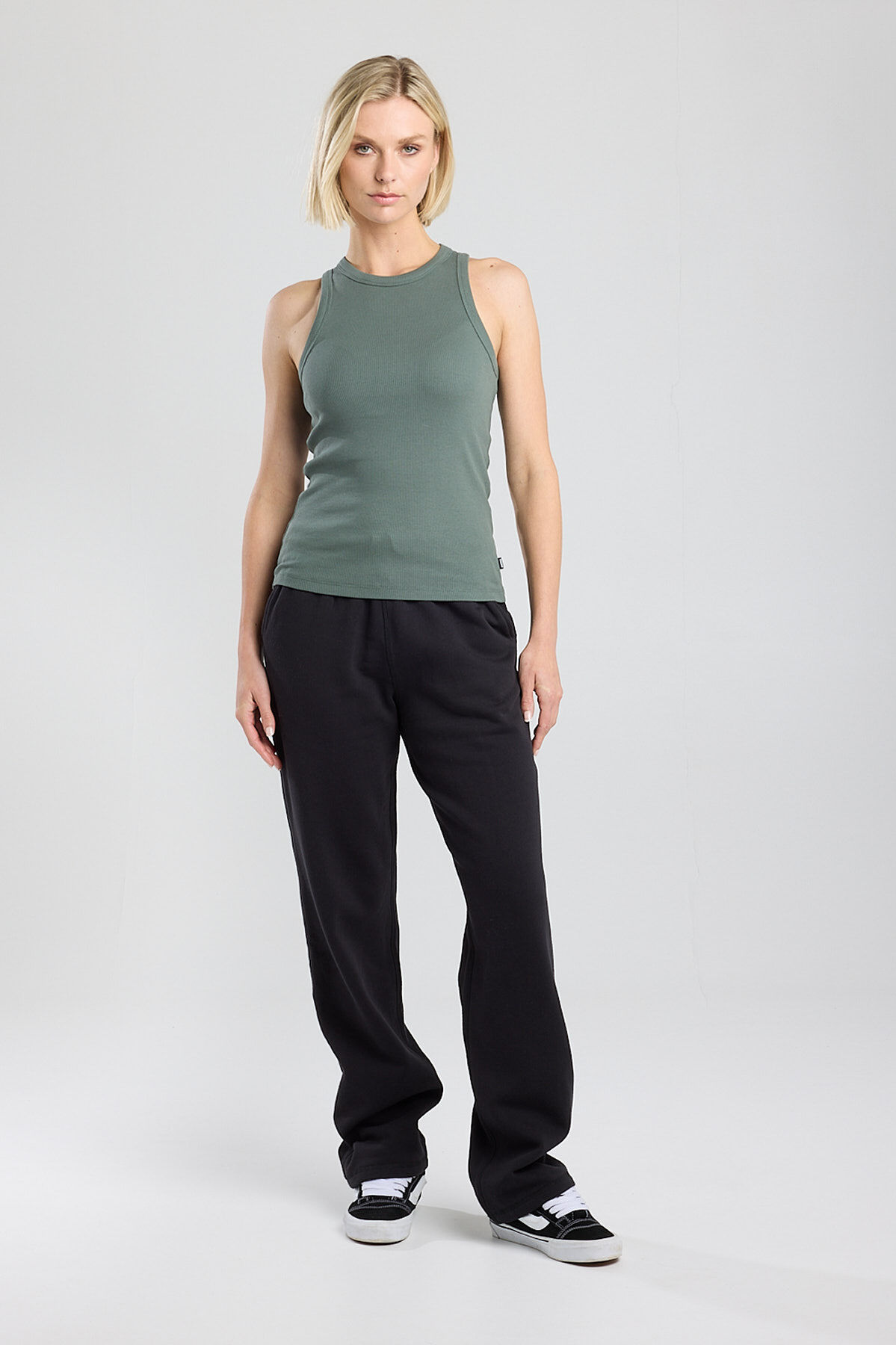 Singlet Gia image number 1