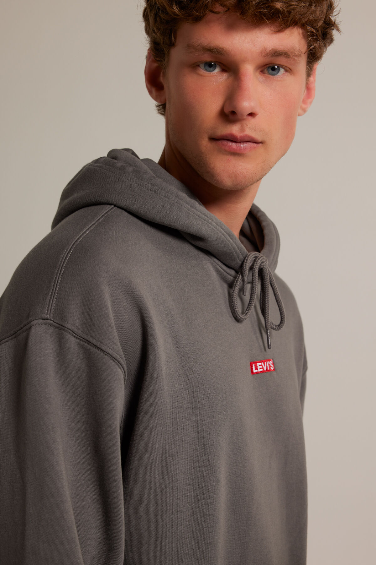 Levis hoodie 152 hotsell