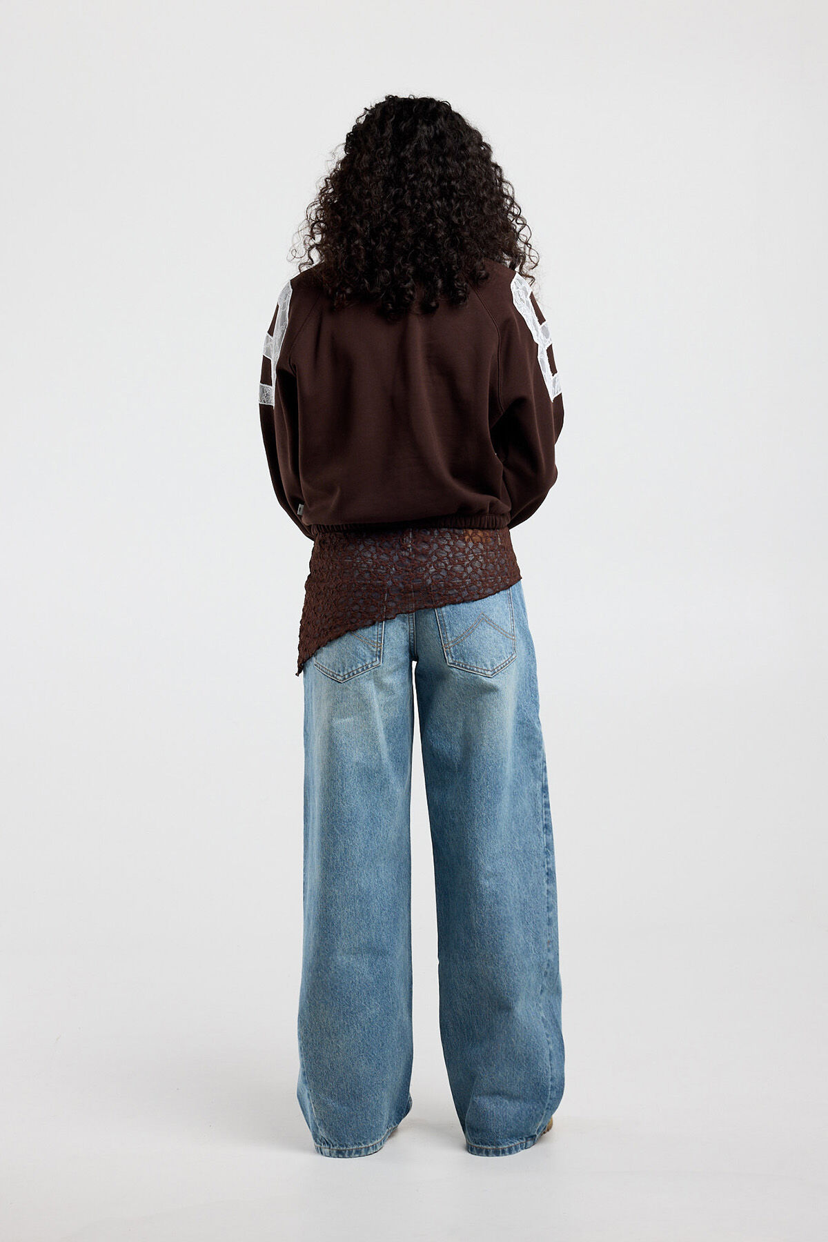 Sanny image number 2