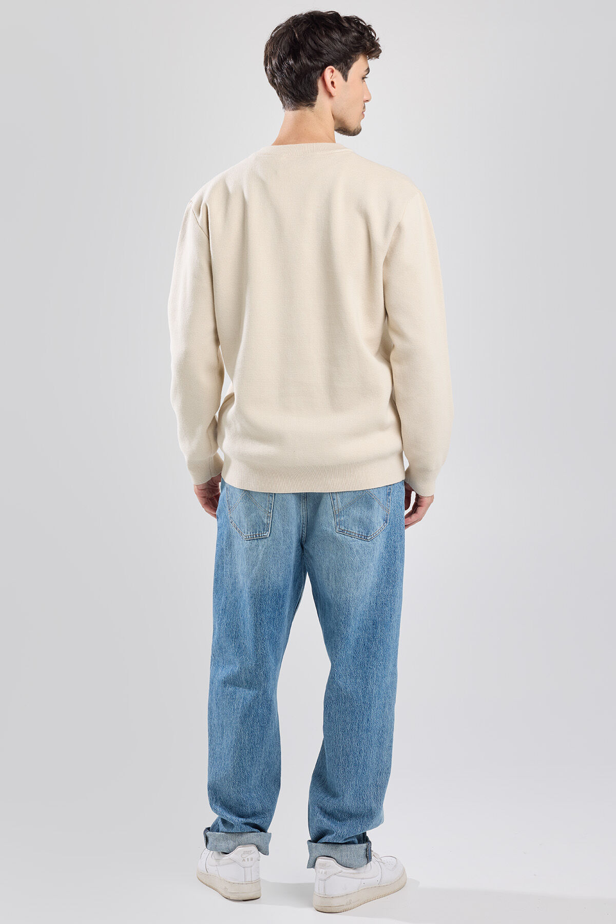 Jumper Kiran image number 2