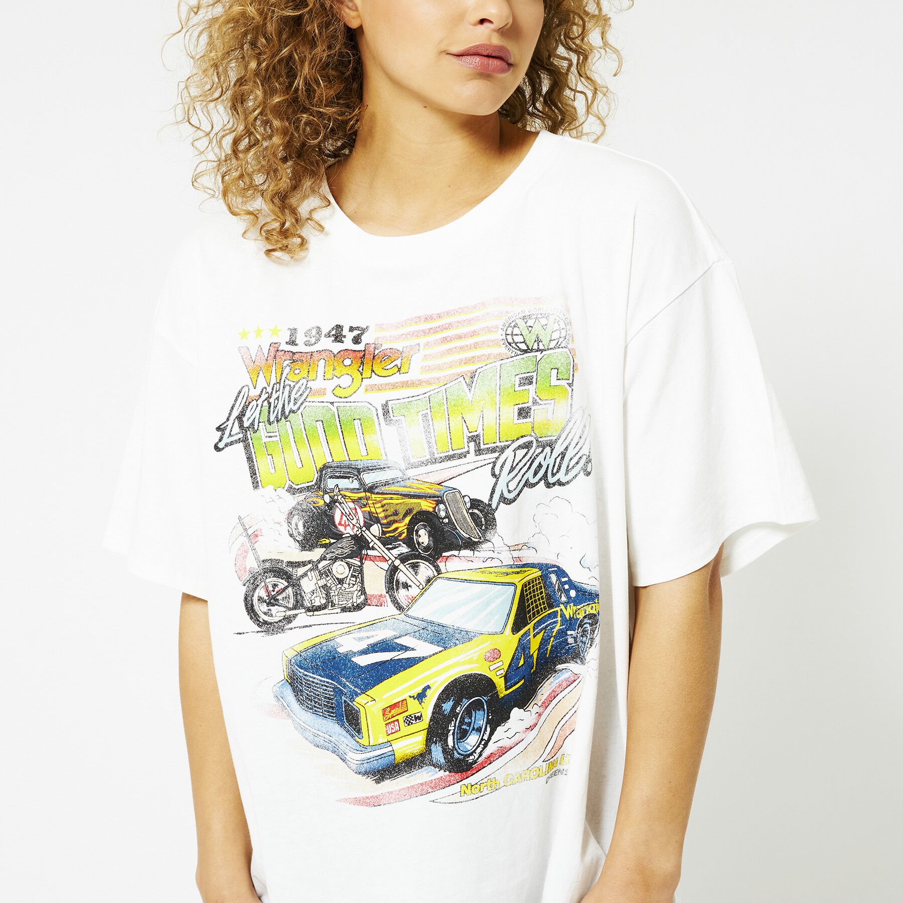 Women Wrangler t-shirt Oversized tee White