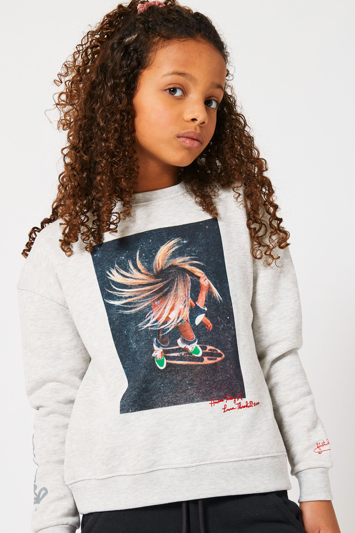 Sweater Suzy Jr image number 0