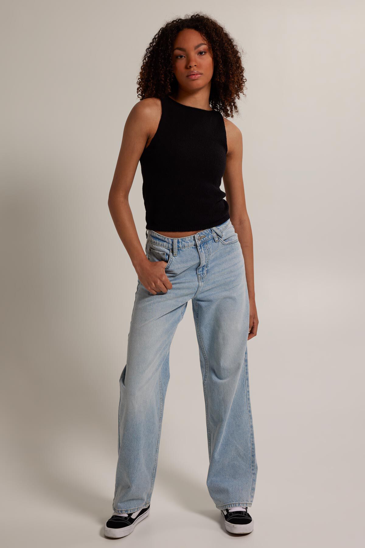 Jeans Irvine image number 2