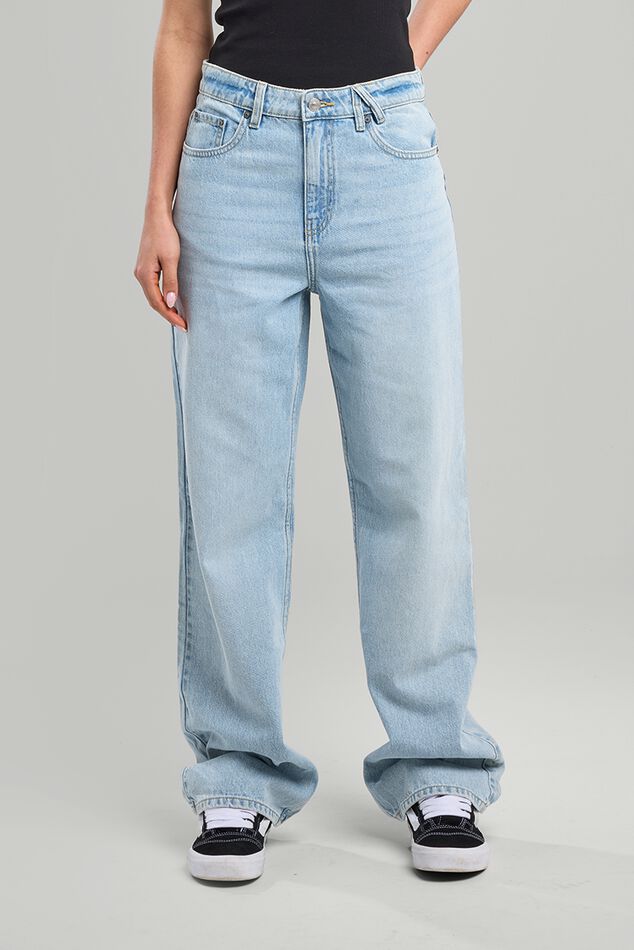 Jeans Irvine image number 2