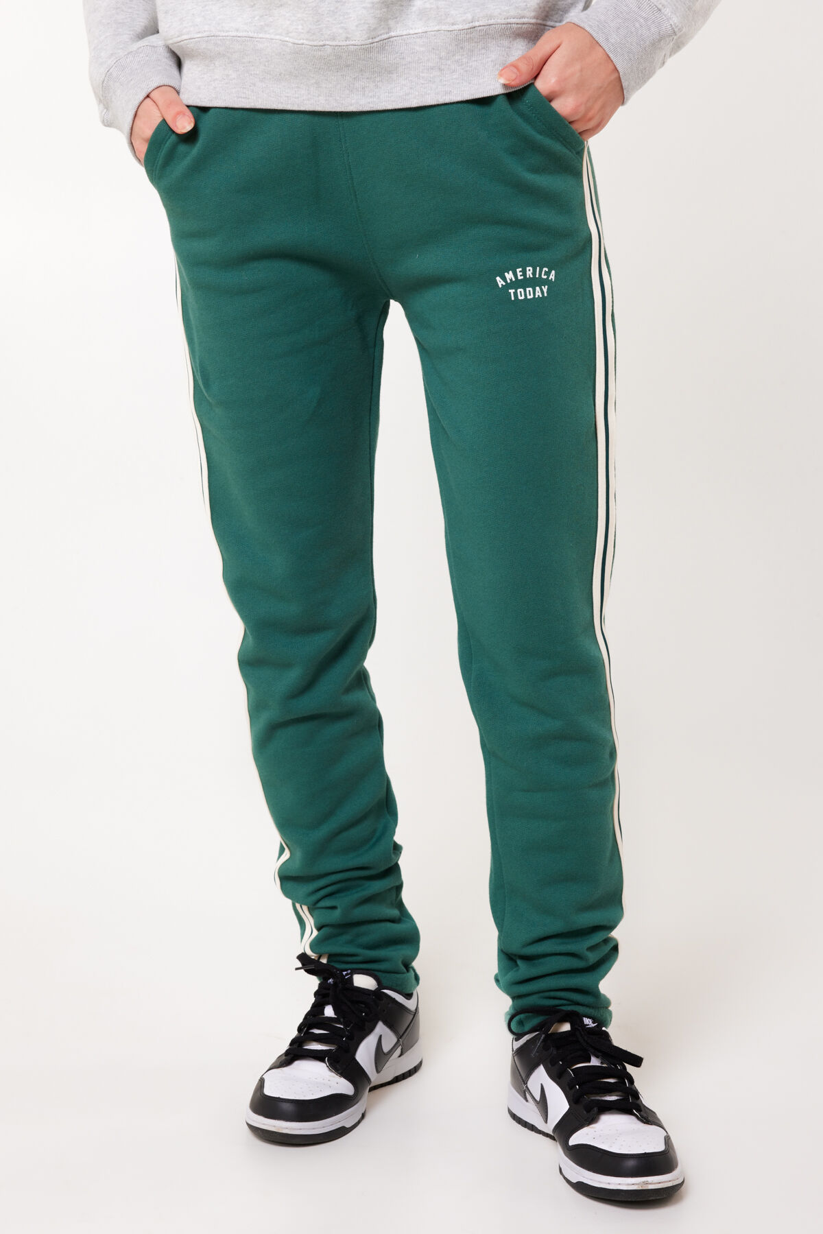 Pantalon de jogging Celina image number 0