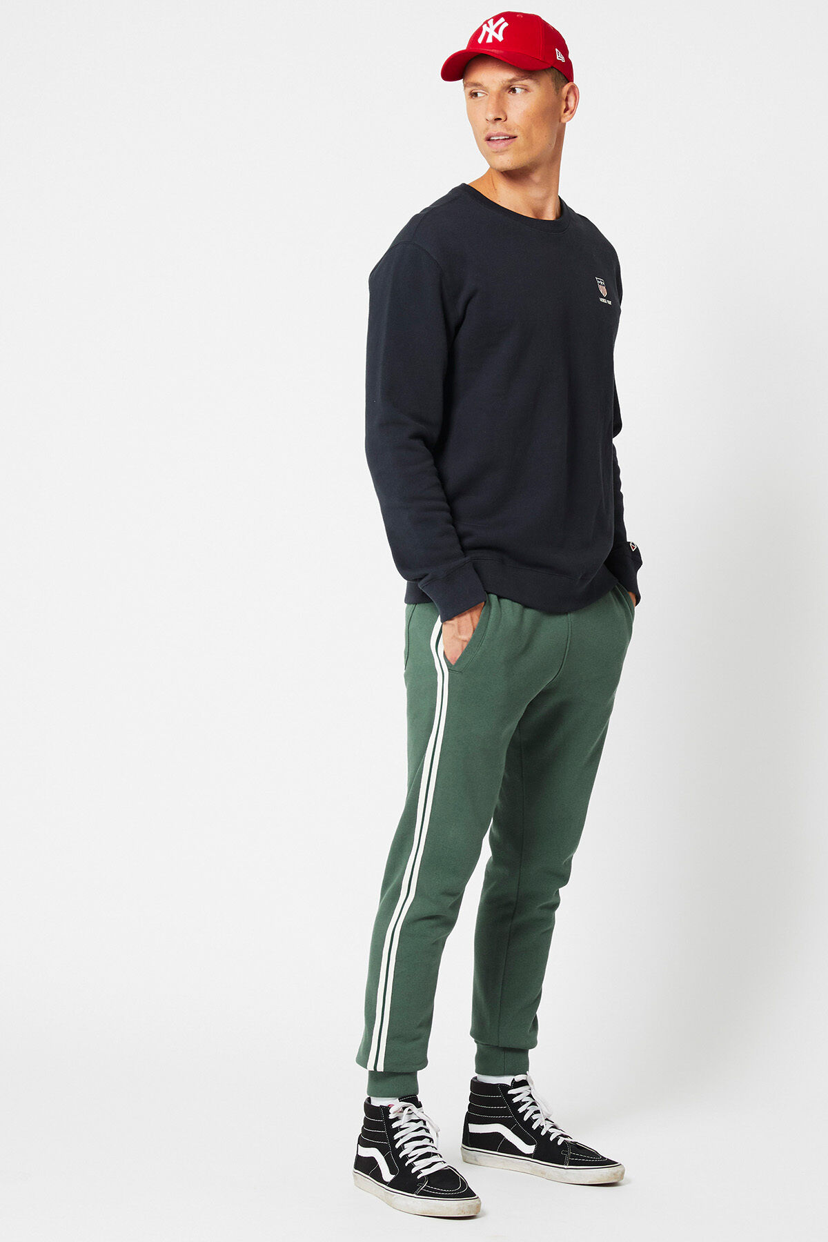 Jogging nike bande latérale 2025