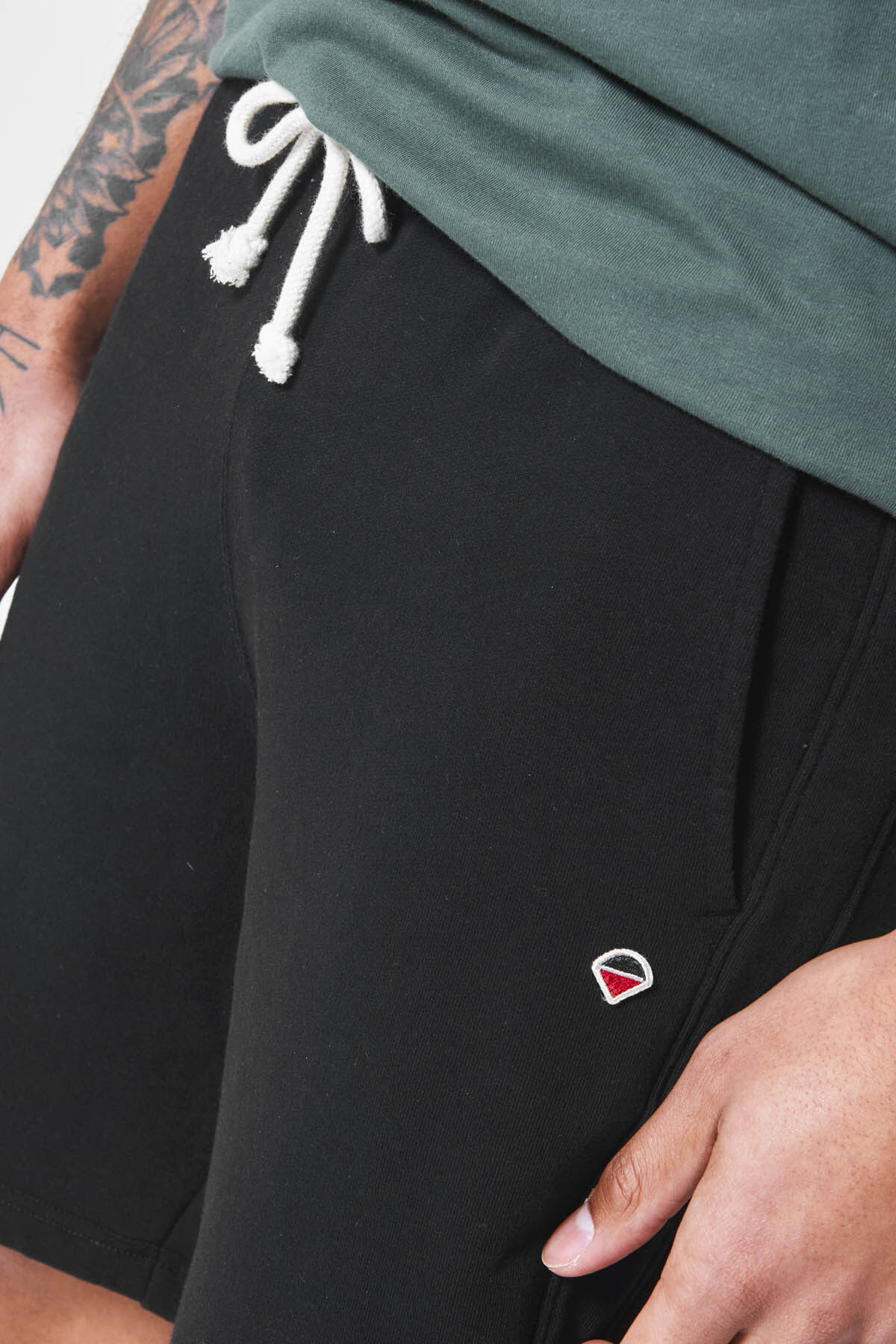 Sweat short Sevan image number 3