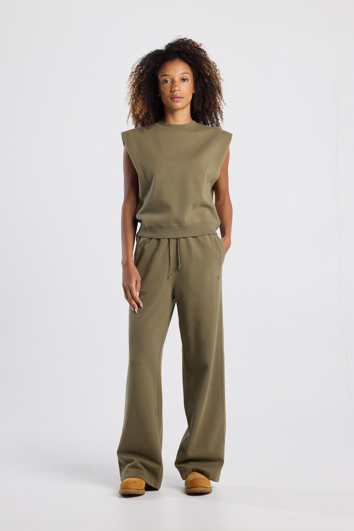 Caitlin CA image number 1