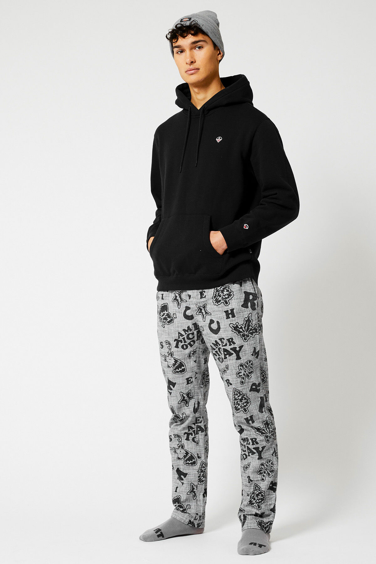 Loungepants Lake X image number 0