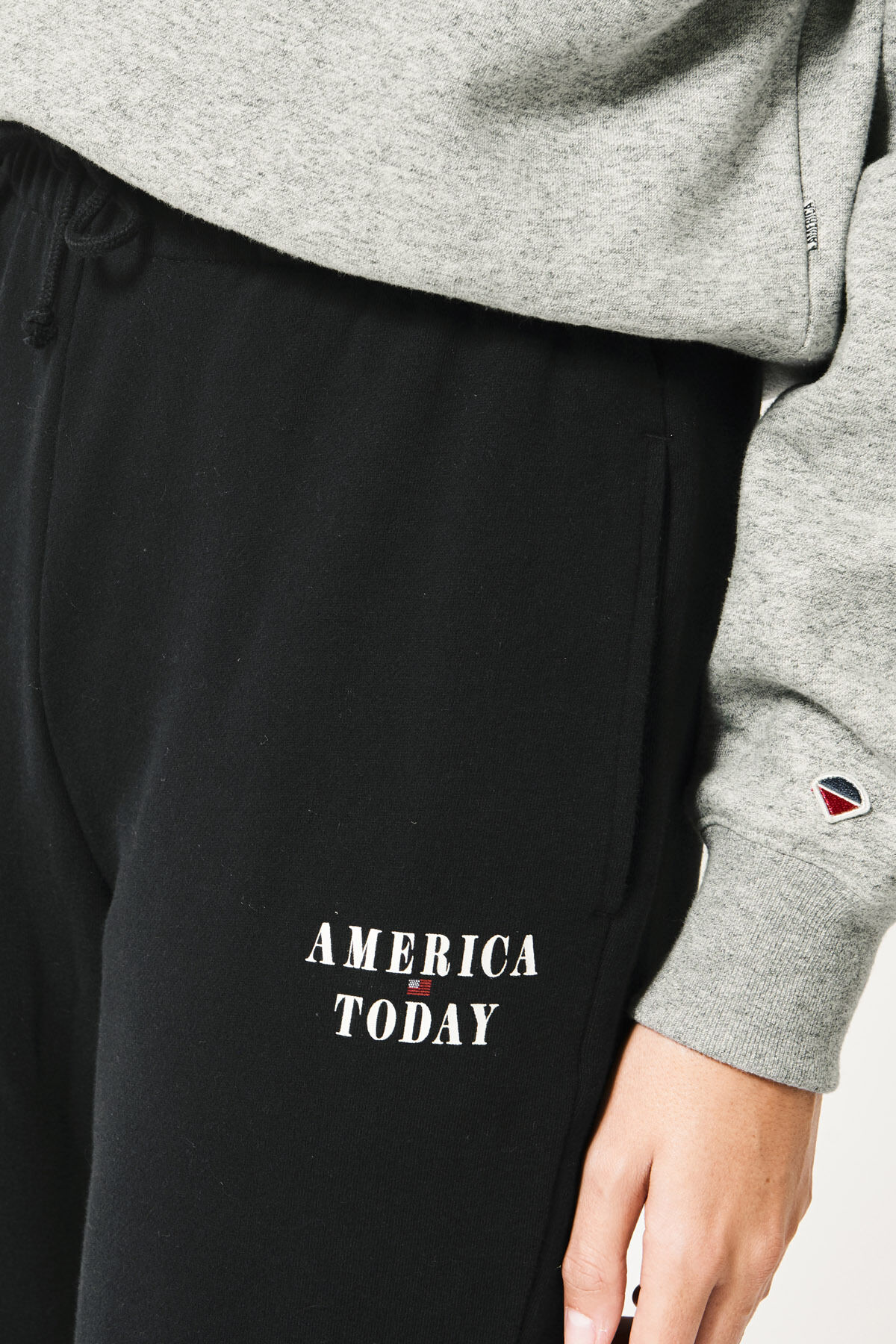 Jogging pants Courtney image number 3