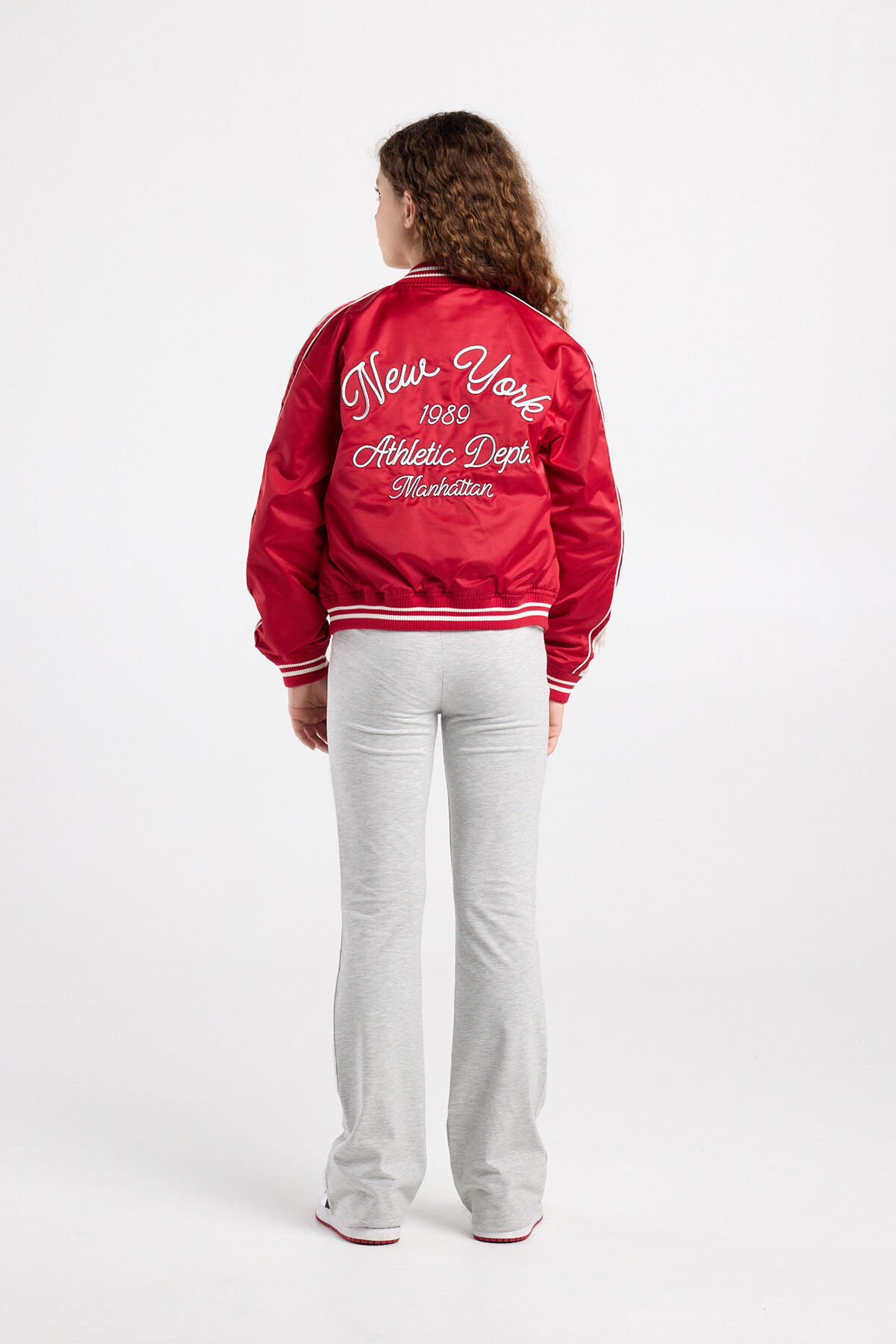 Joni jr image number 2