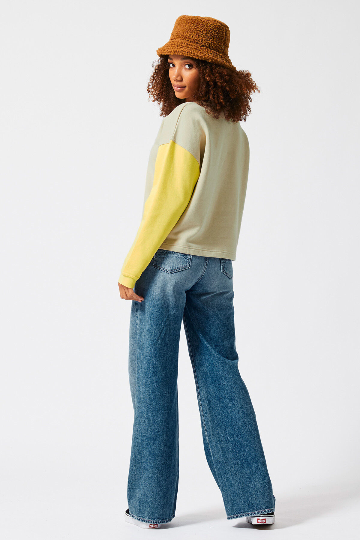 Sweater Sarah image number 2