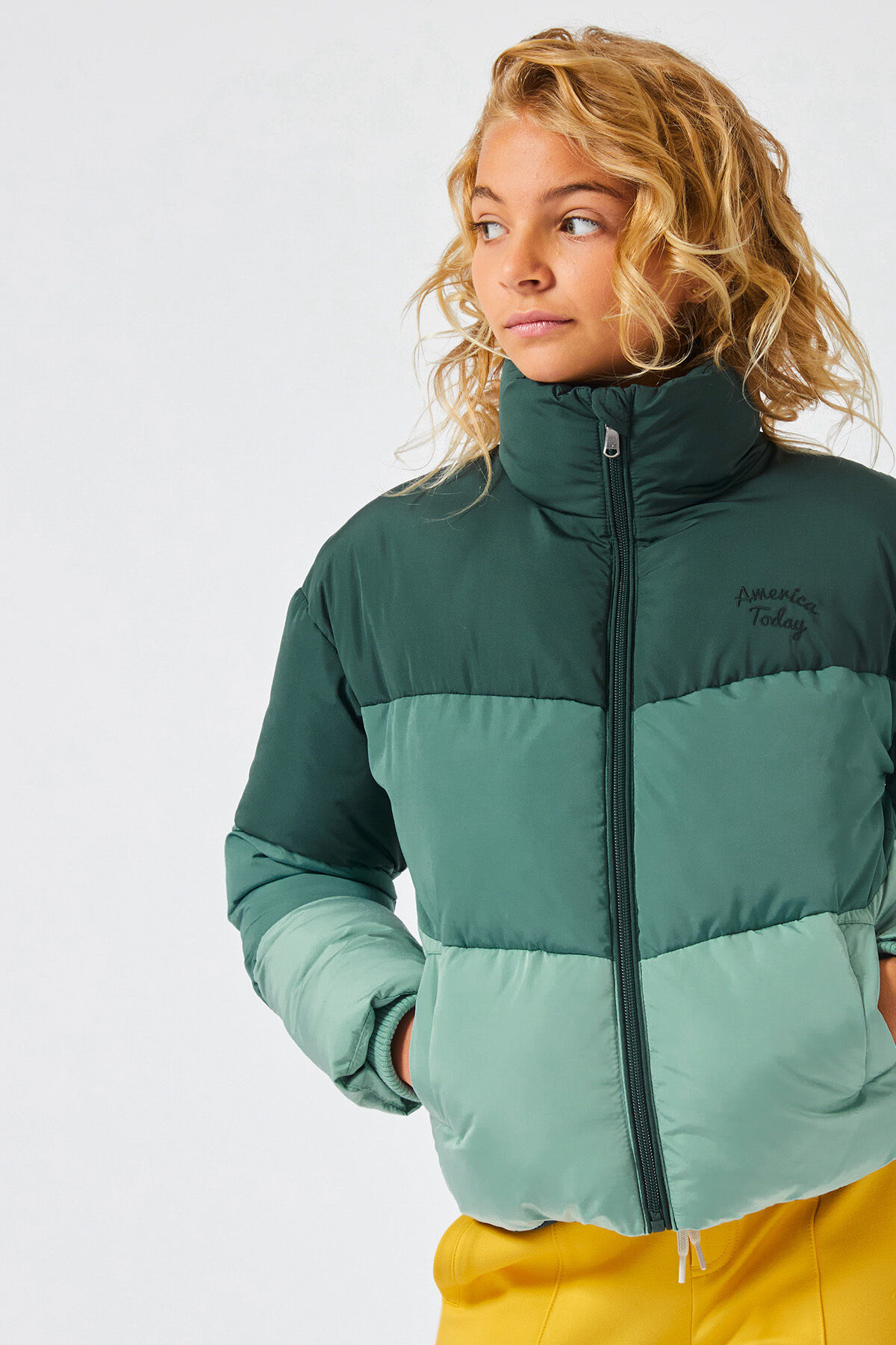 Jas Jill Jr image number 0