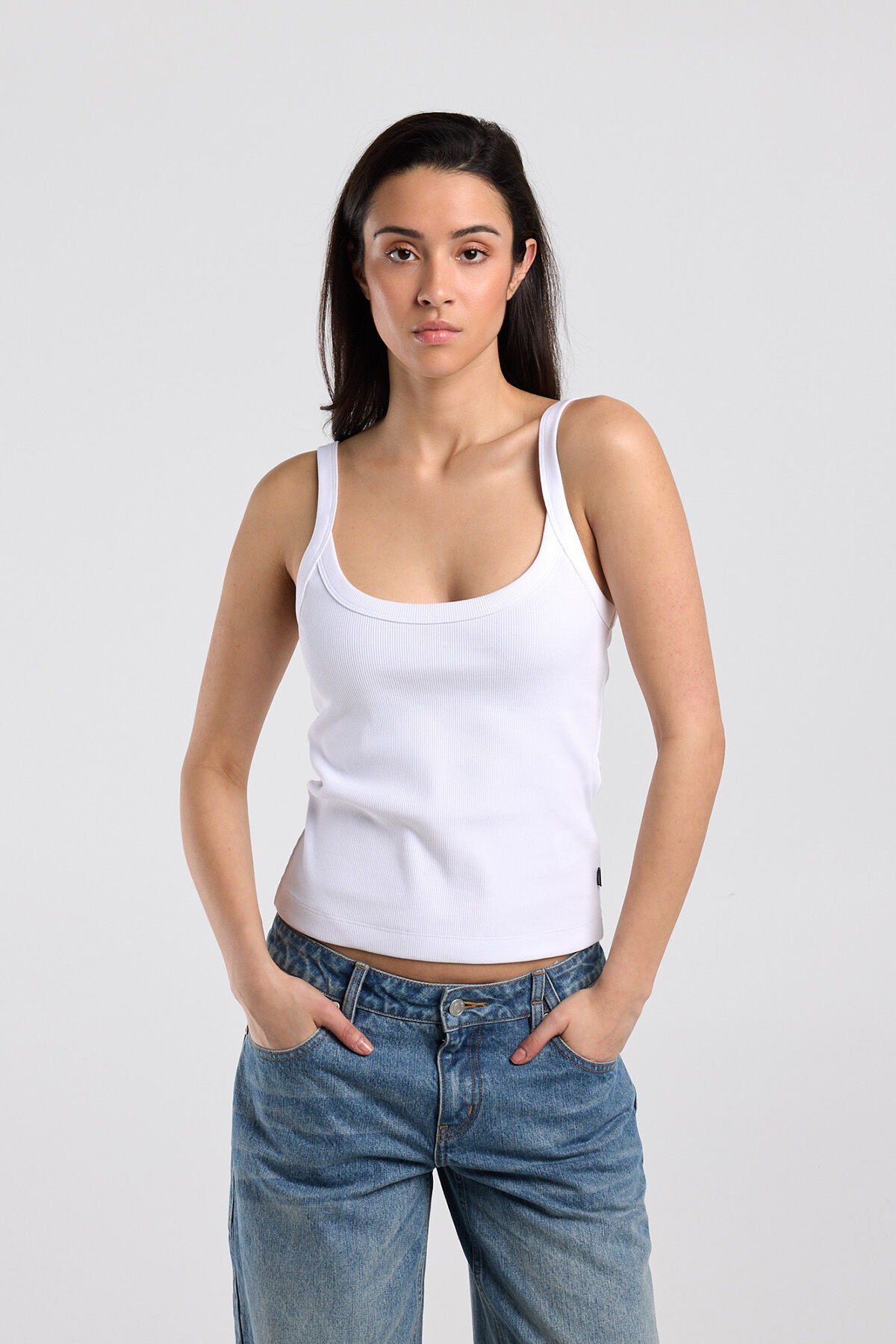 Geena image number 0