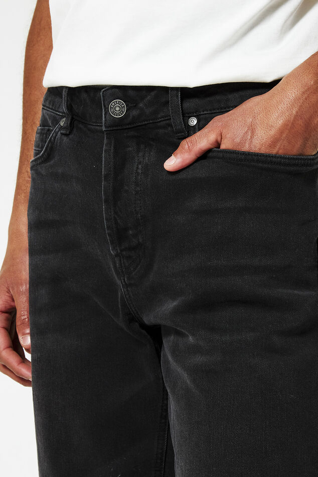 Short Robert image number 3