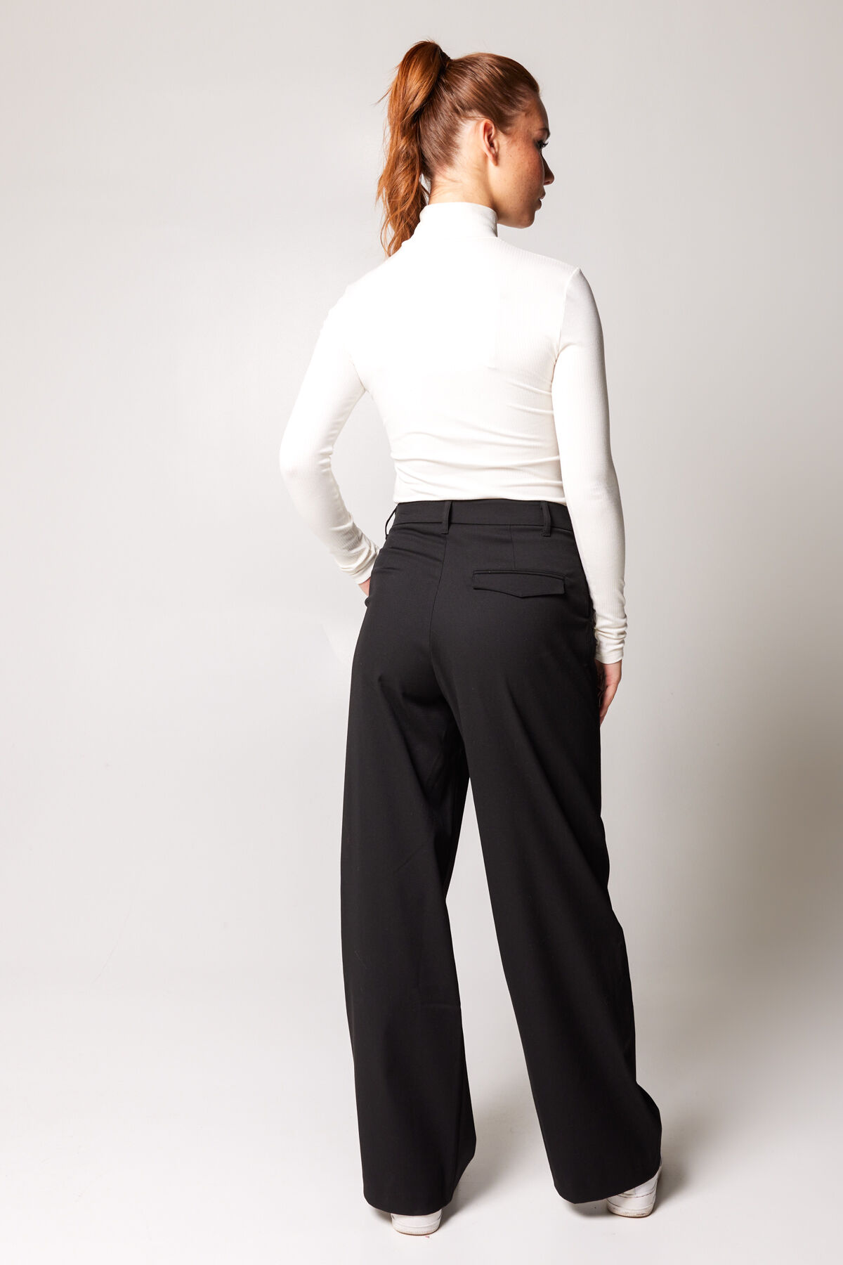 Long sleeve Lexi image number 2