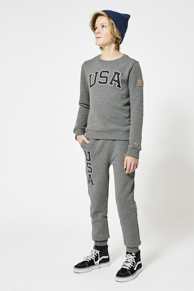 Sweater Sal Jr image number 1