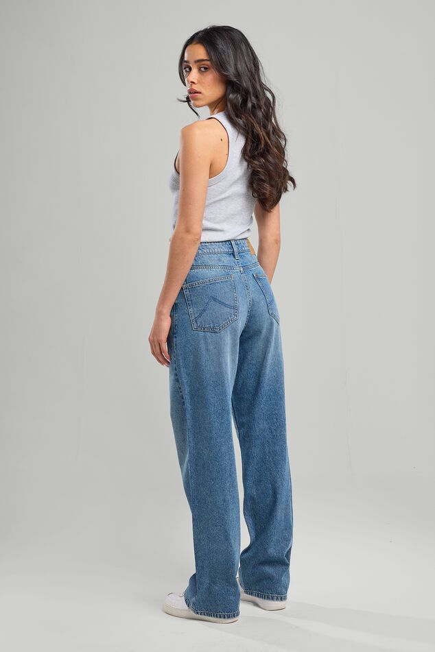 Jeans Irvine image number 2