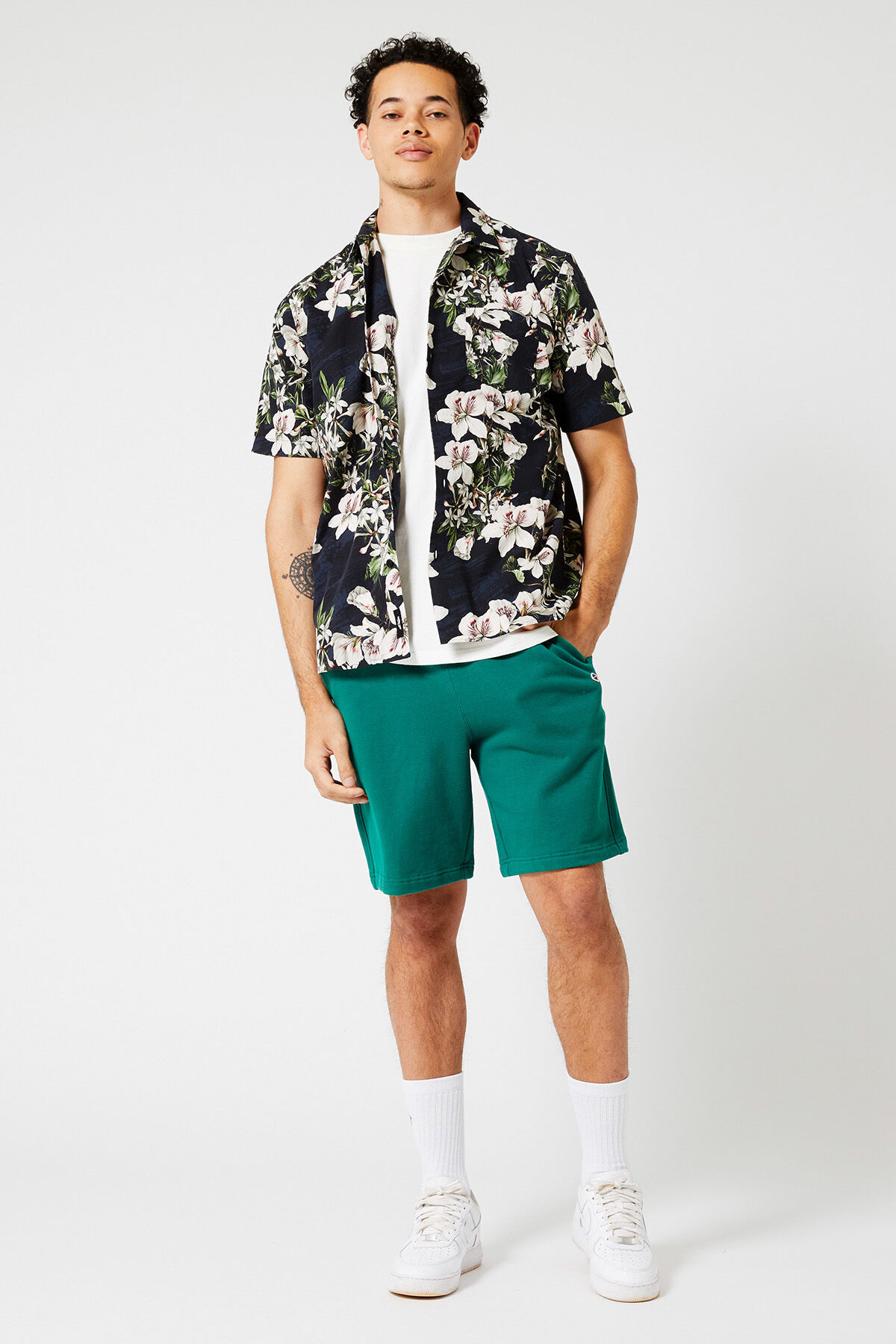 Shirt Ike image number 1