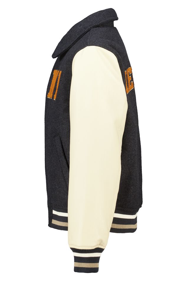 Jari JR image number 6