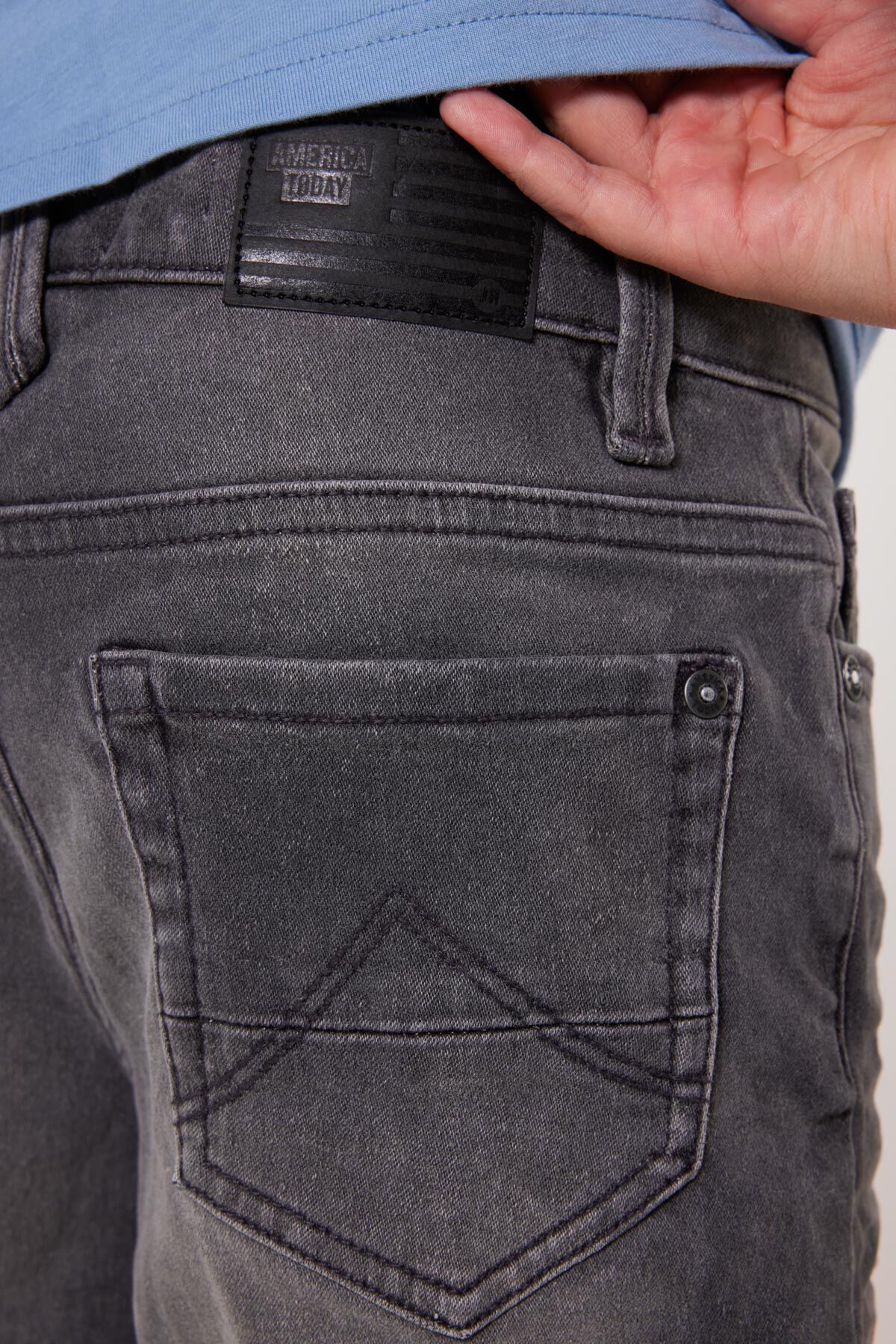 Short Robert jog Jr image number 3