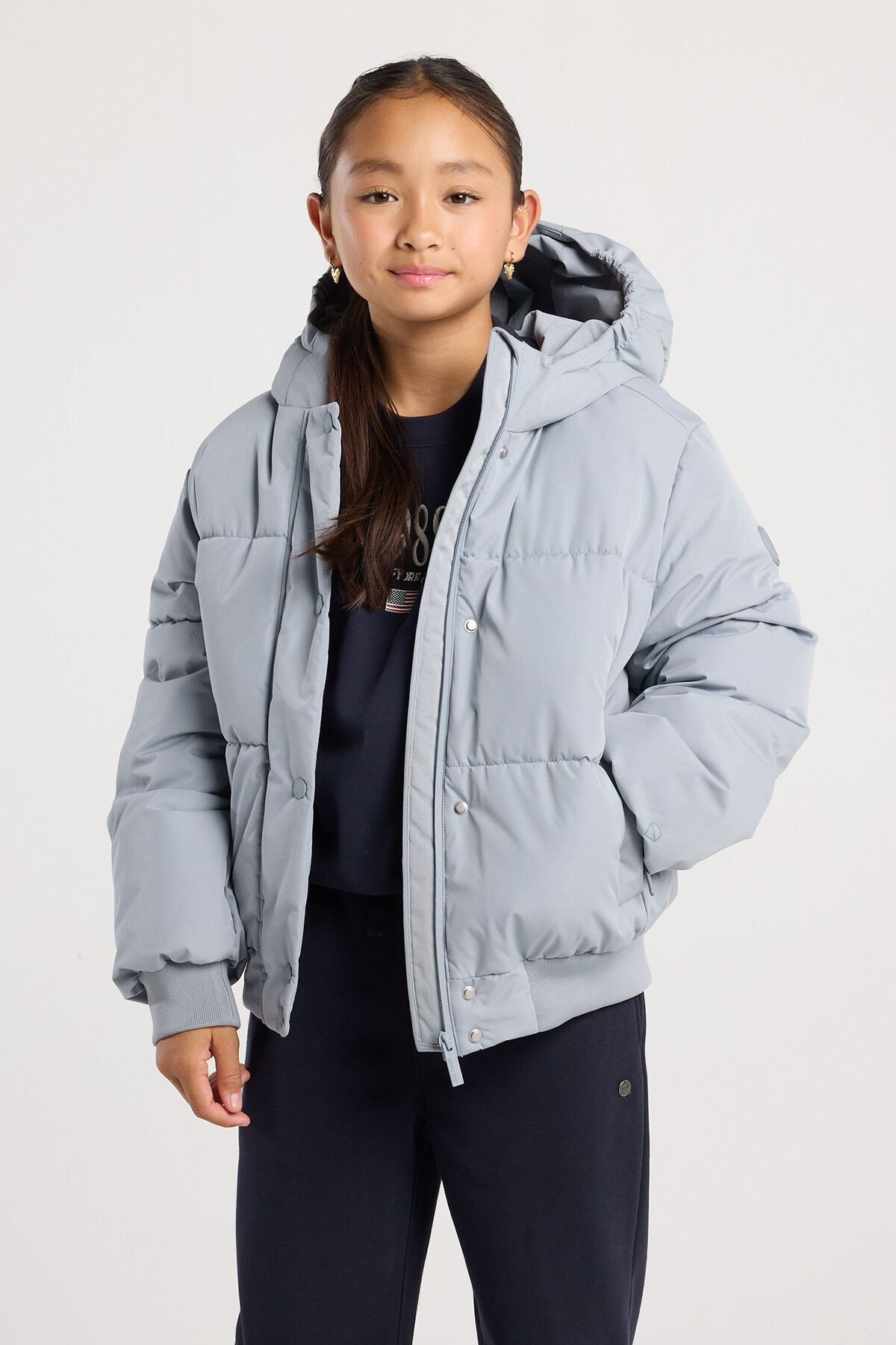 Julie jr image number 0