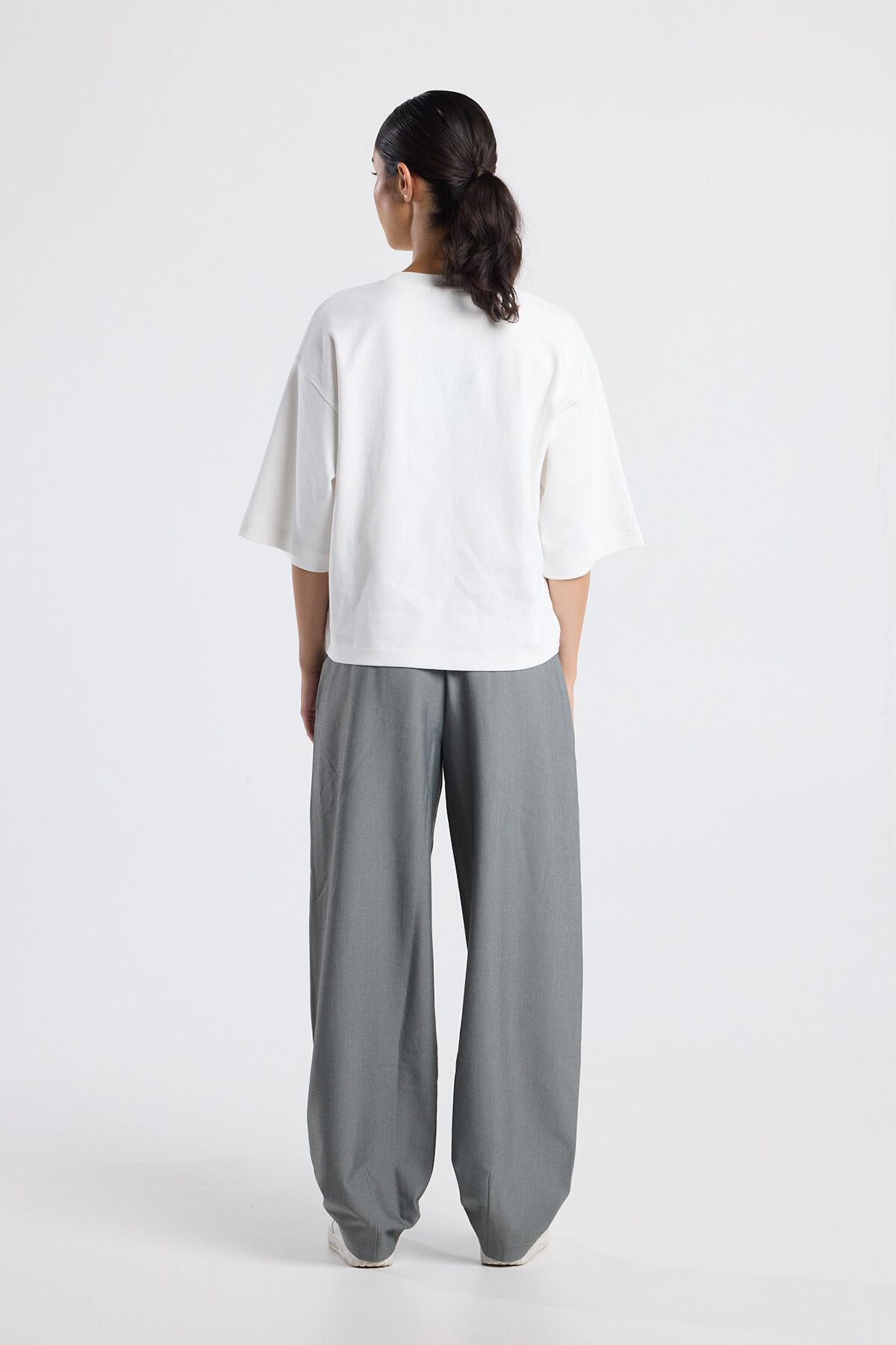 Priya image number 2