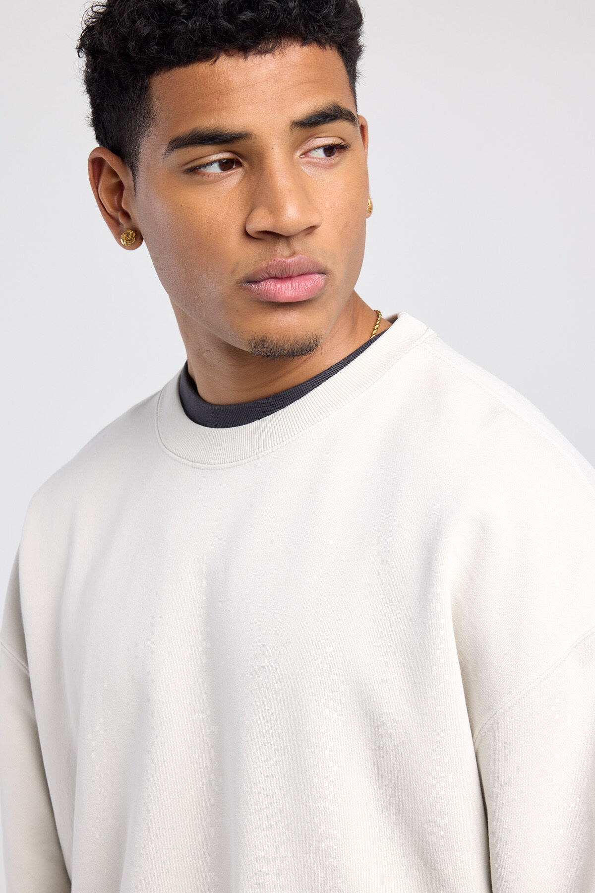 Shane Crew image number 3