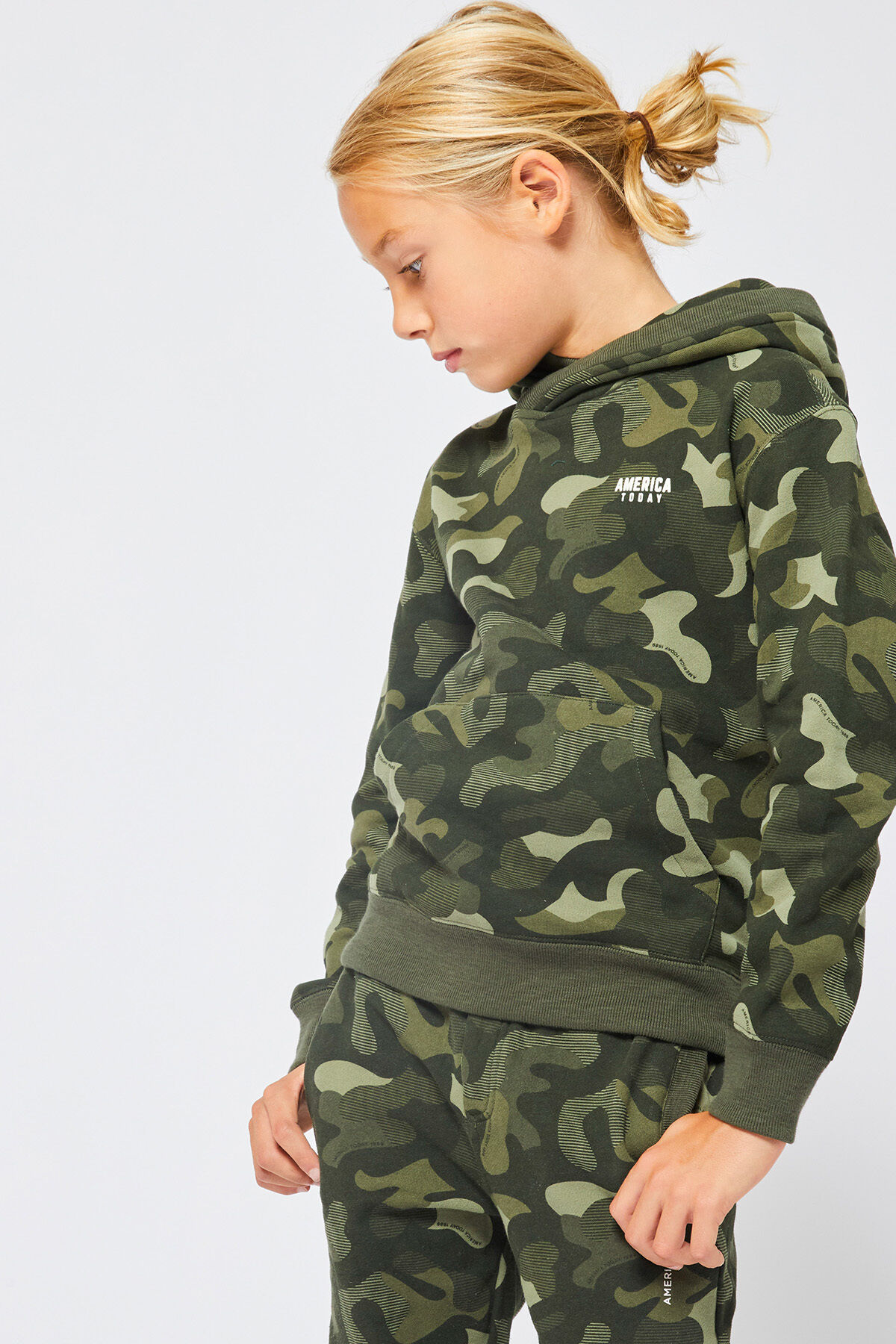 Hoodie Skyler jr image number 0