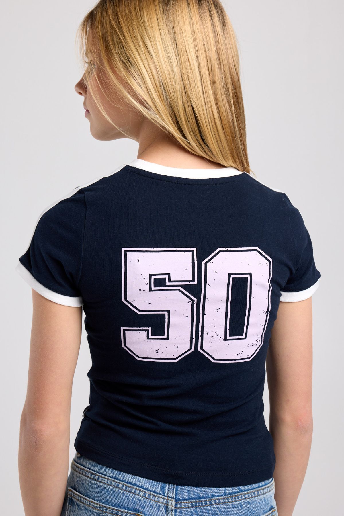 Elieke Jr image number 3