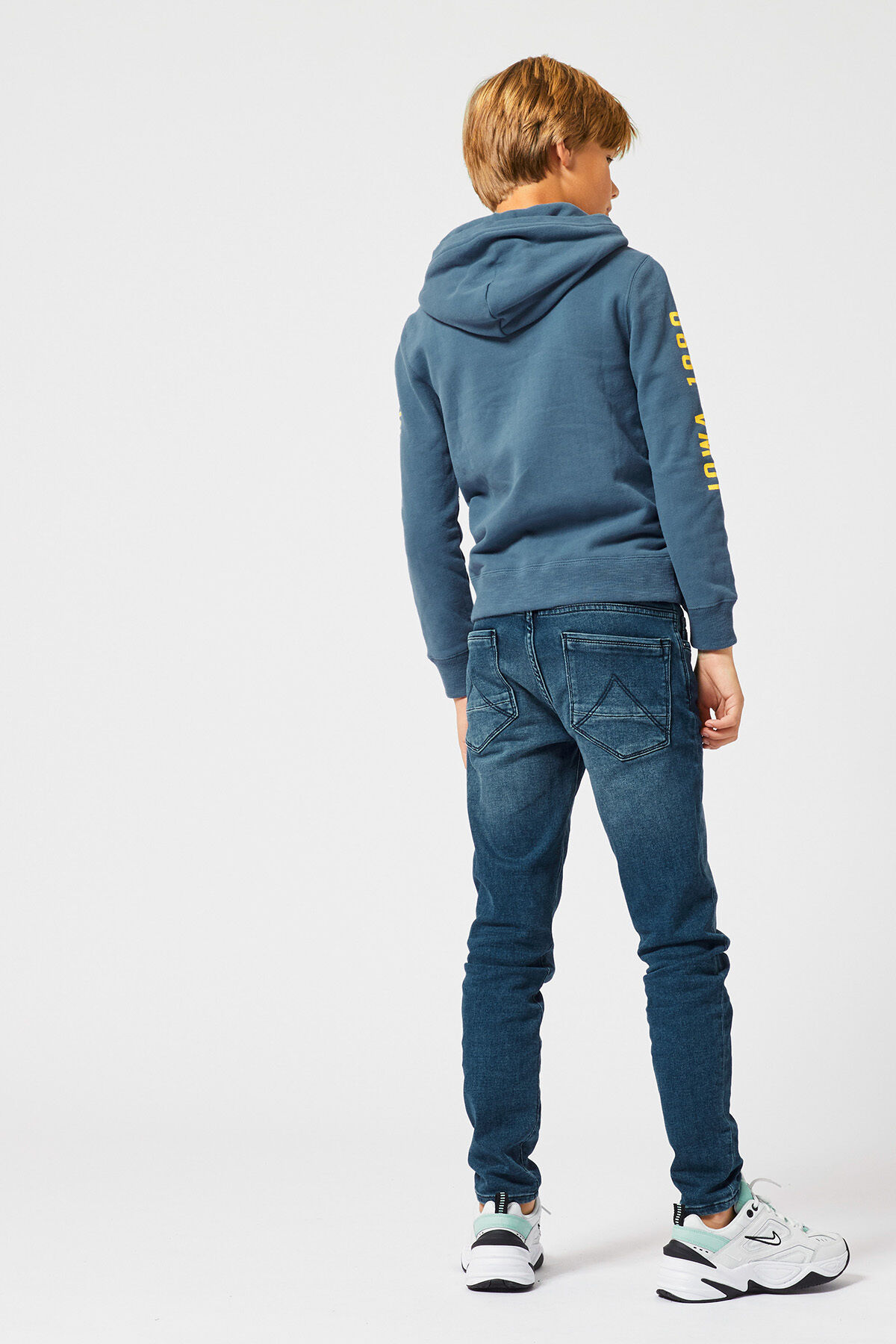 Hoodie Scott jr image number 2