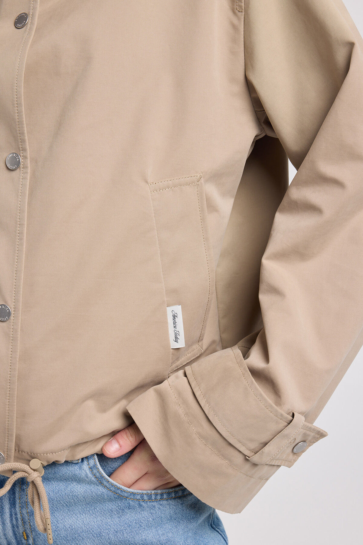 Joelle image number 3