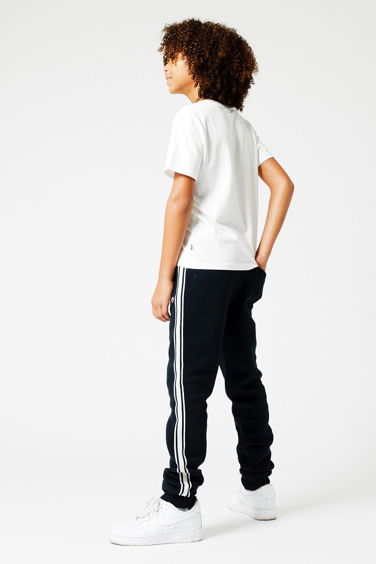 Jogging pants Conner tape Jr image number 2