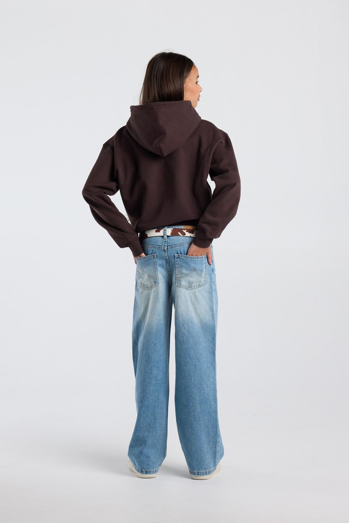 Stella hood Jr image number 2