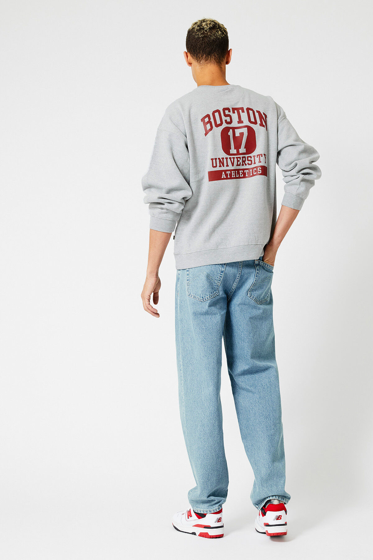 Sweater Sean image number 2