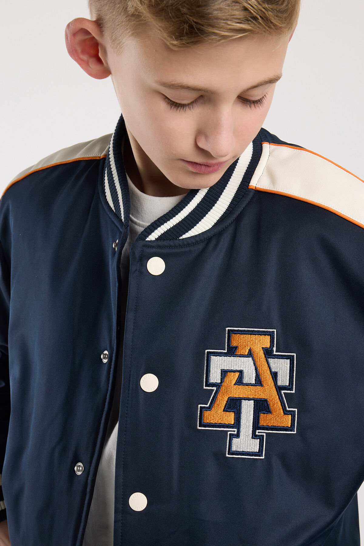 Jax JR image number 3