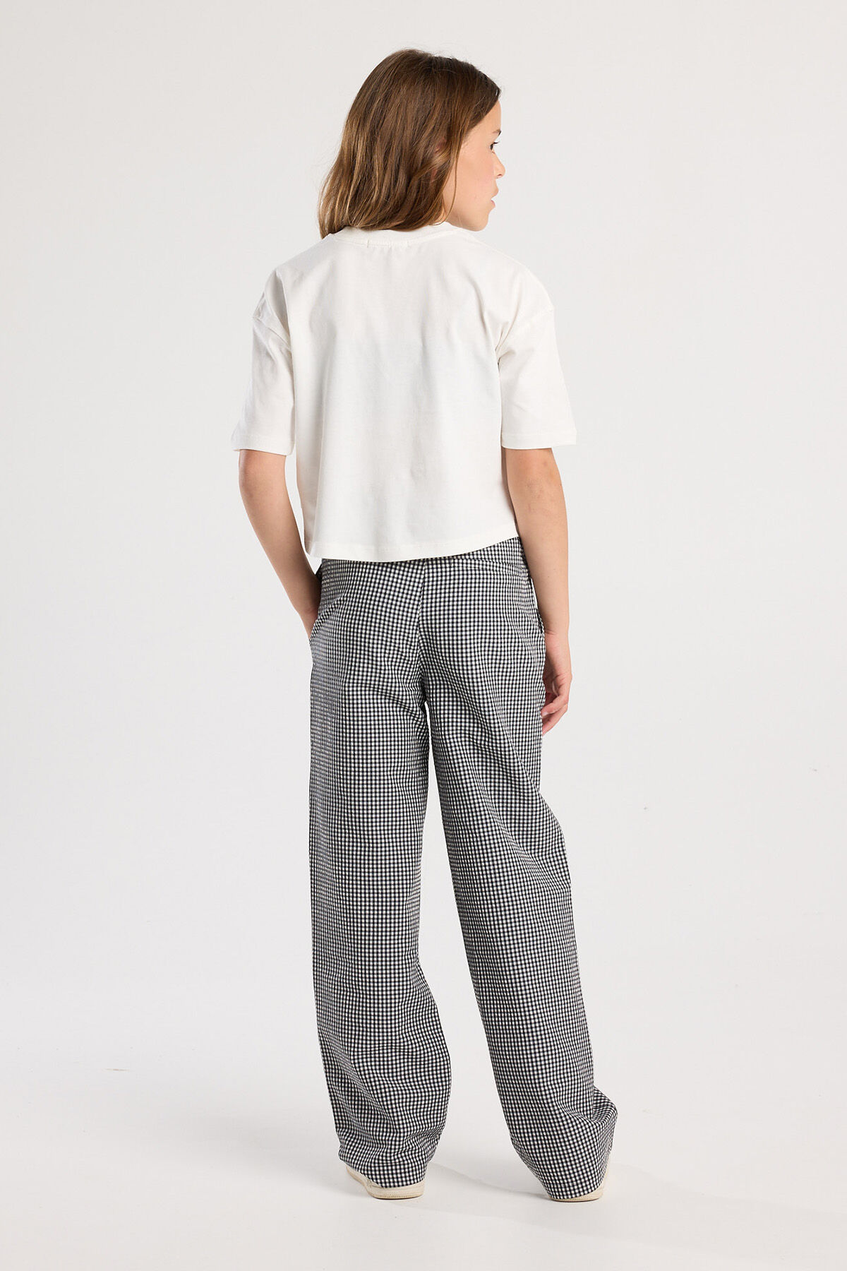 Paityn JR image number 2