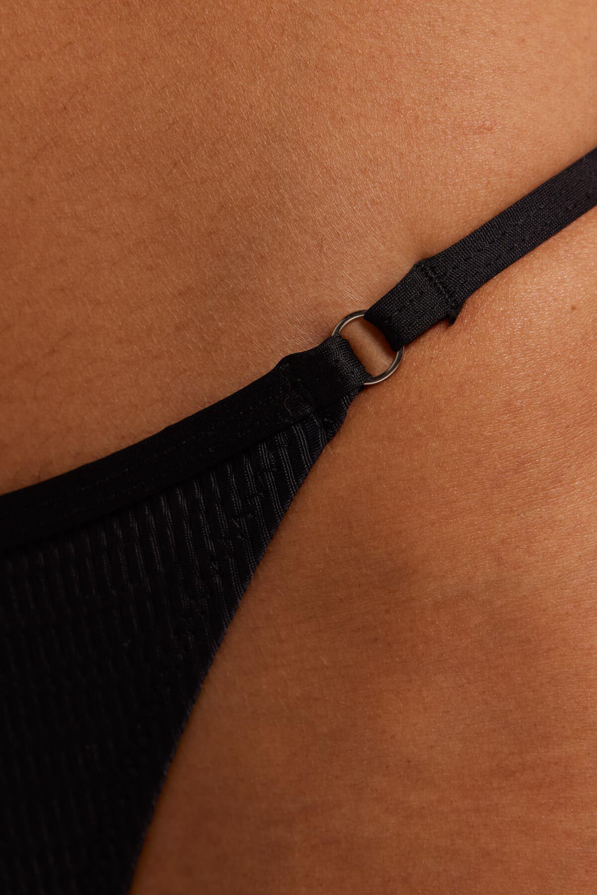 Alaya bikini bottom image number 3