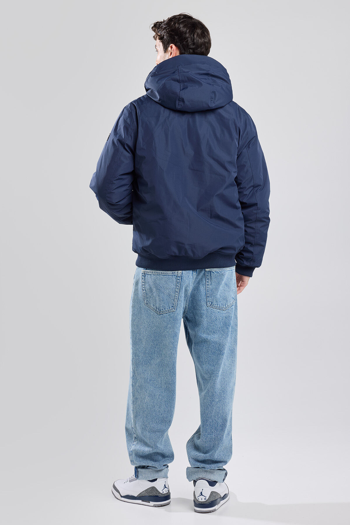 Hooded bomber jacket Justin image number 2