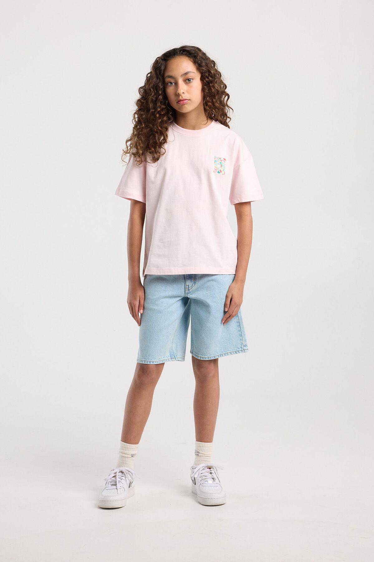 Elizabeth Jr image number 1