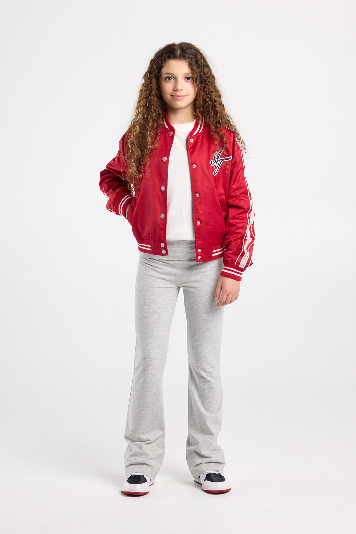 Cira Jr image number 1