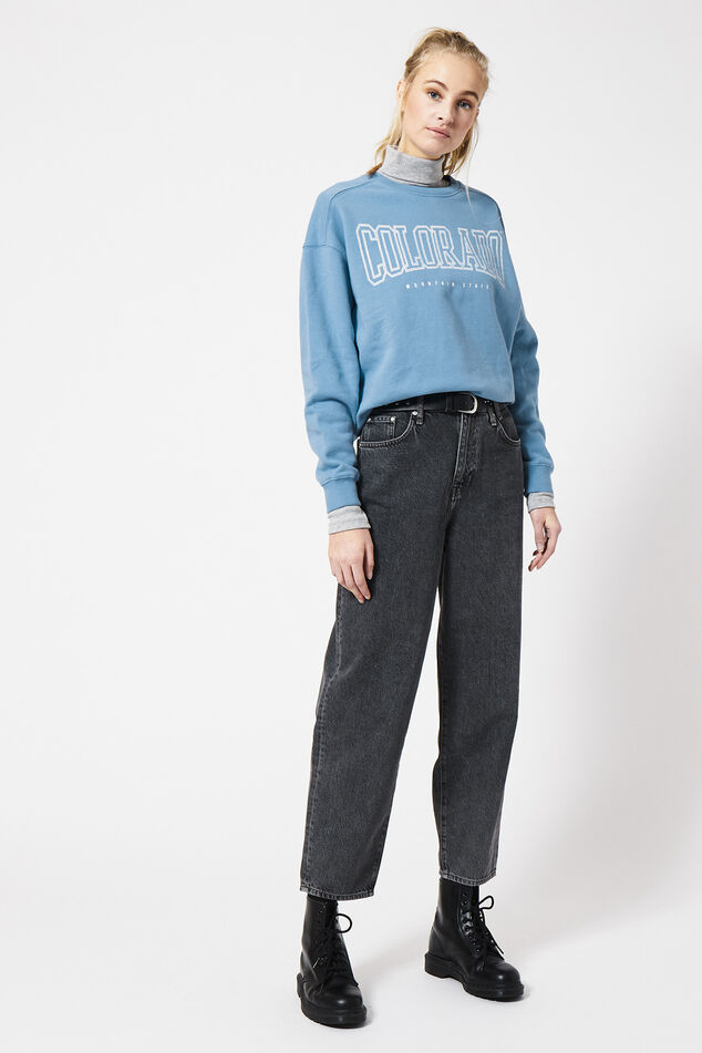 Sweater Stevie image number 1